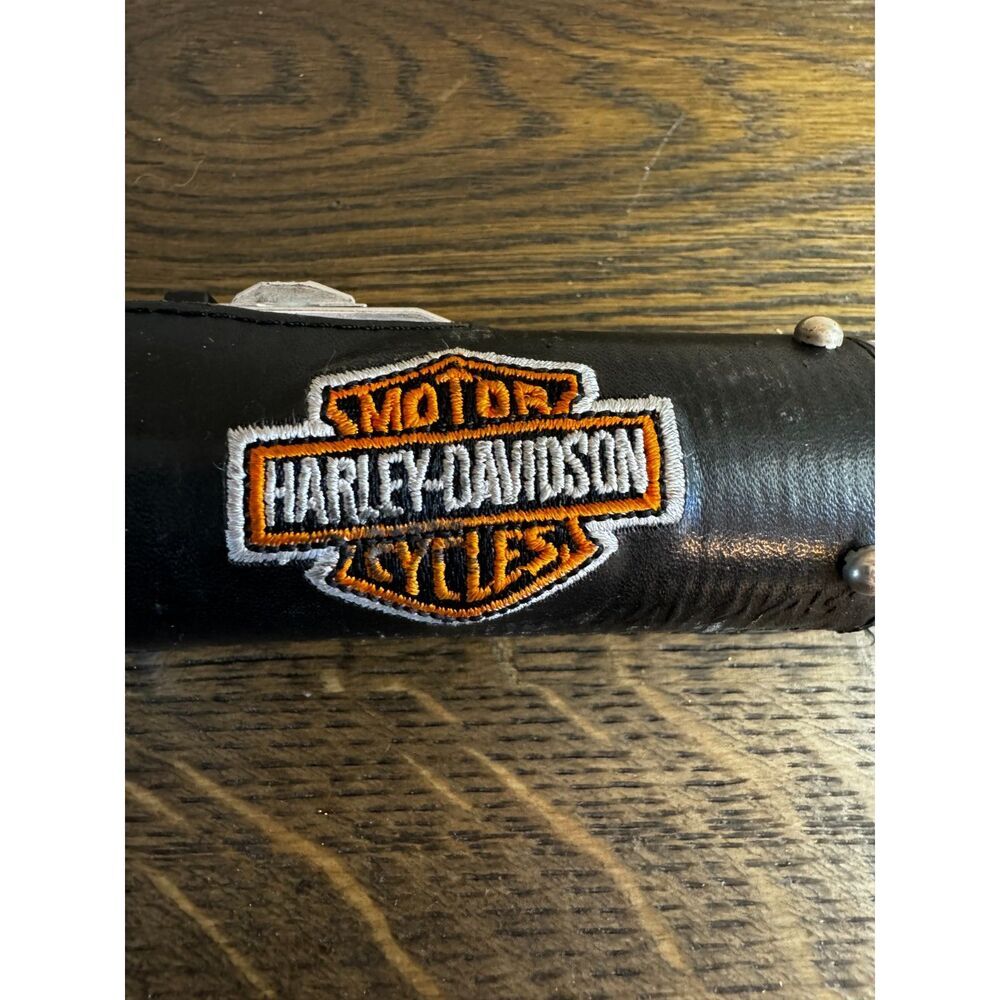 Vintage Harley Davidson flashlight; working condition leather Harley grip - Picture 4 of 8